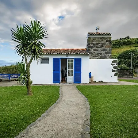 Pico De Mafra Mosteiros (Azores)