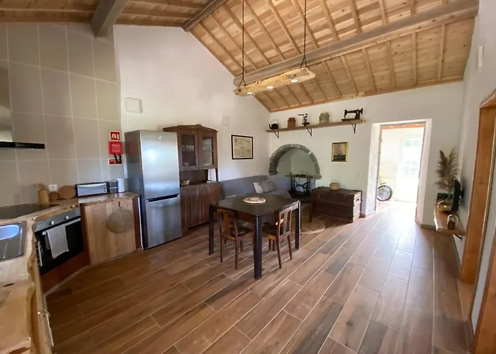 Pico De Mafra * Mosteiros (Azores)